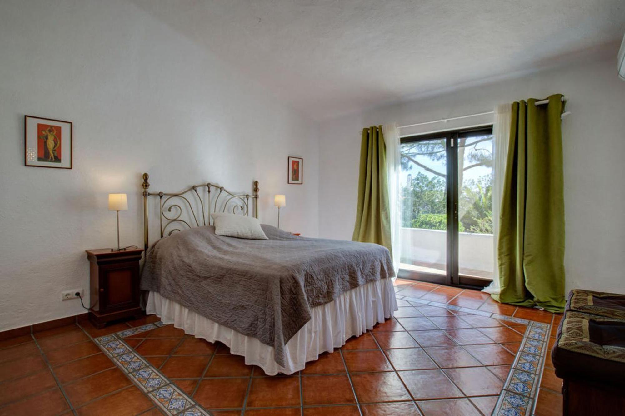קארבואירו Villa Barlavento - Stunning 4-Bedroom Villa With Tennis Court מראה חיצוני תמונה