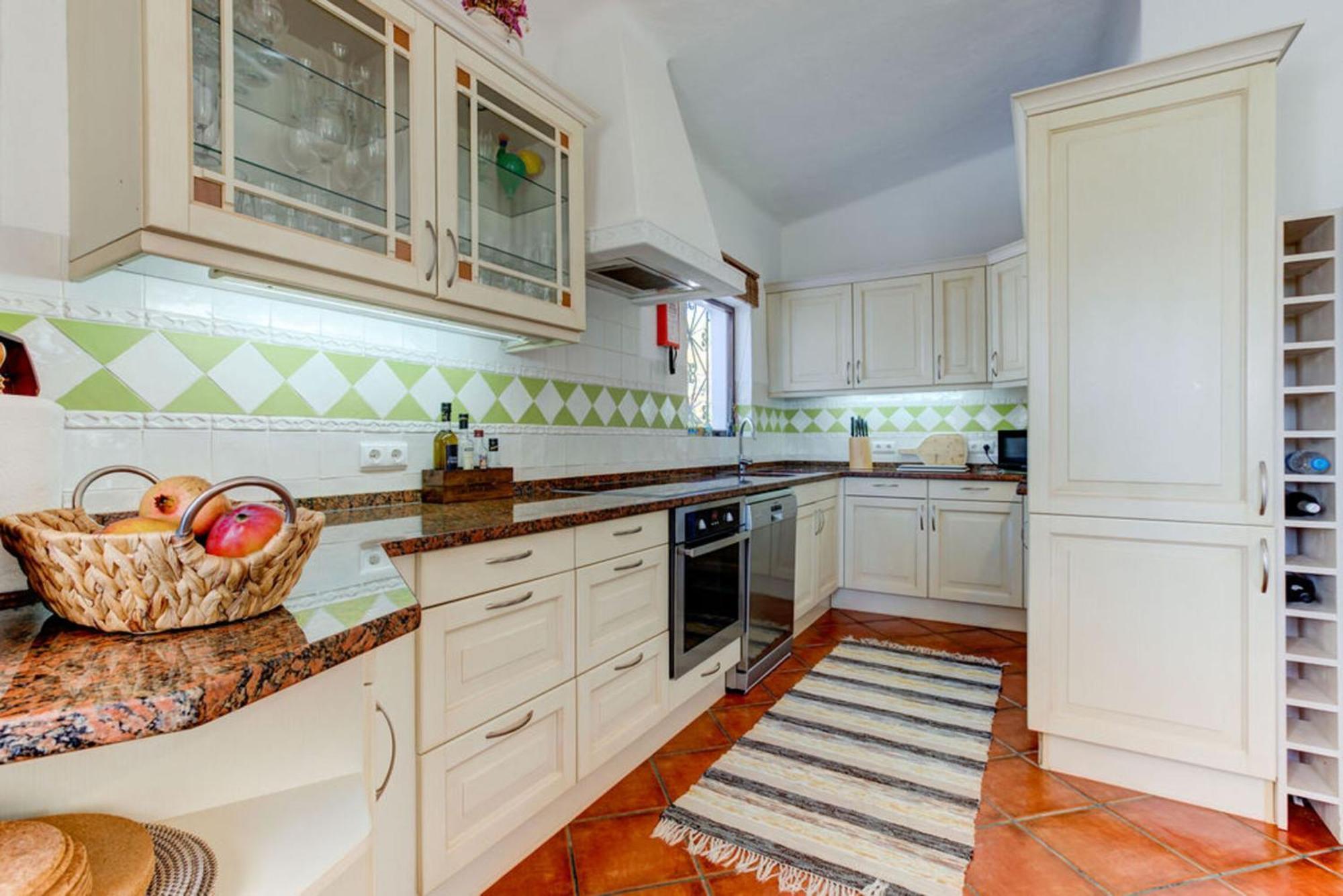 קארבואירו Villa Barlavento - Stunning 4-Bedroom Villa With Tennis Court מראה חיצוני תמונה